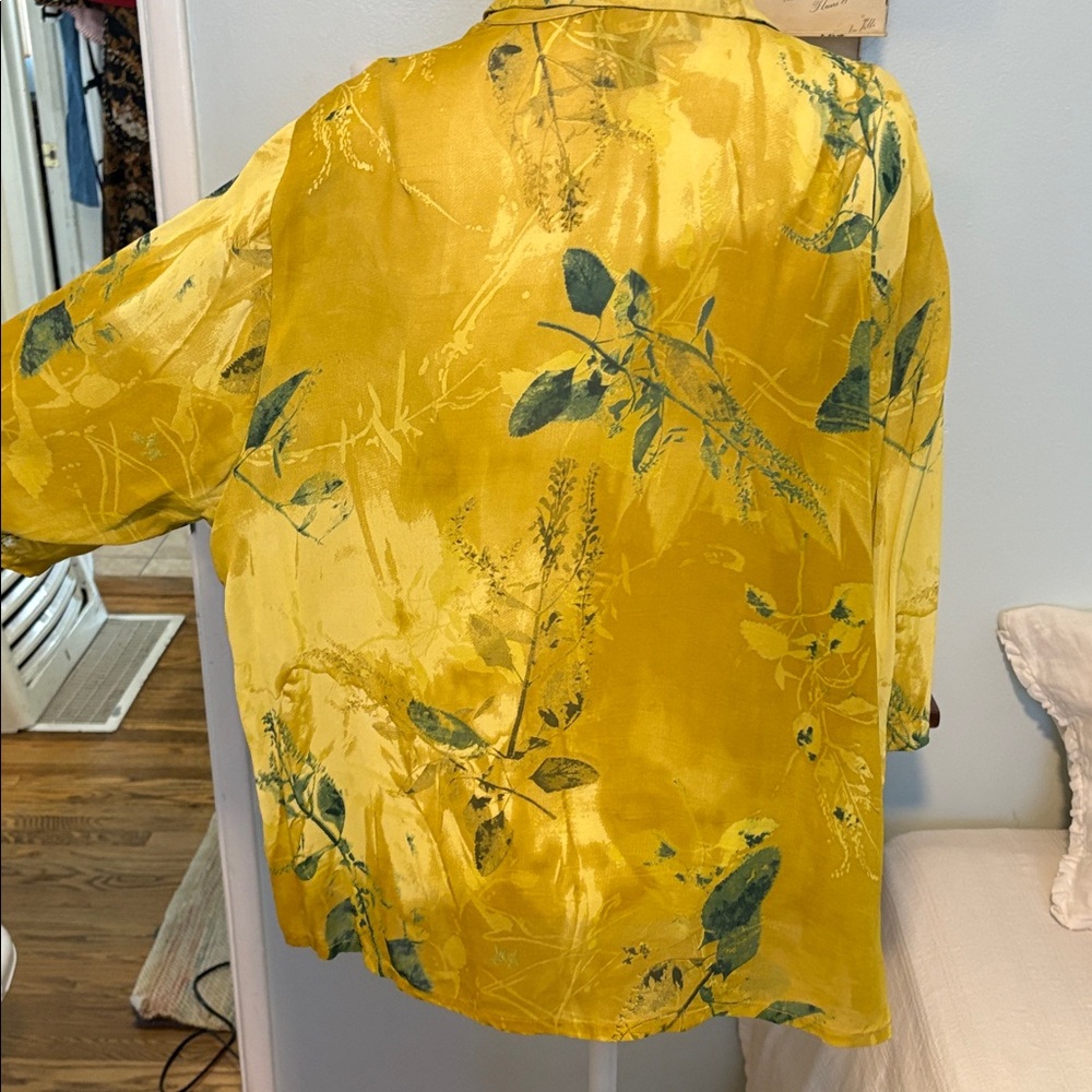 Carole Little Yellow Floral Shirt - Picture 3 of 3
